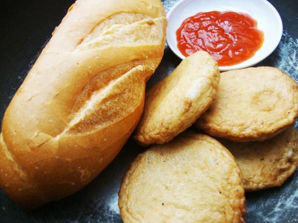 8 vị bánh mì ngon nổi tiếng từ Bắc vào Nam