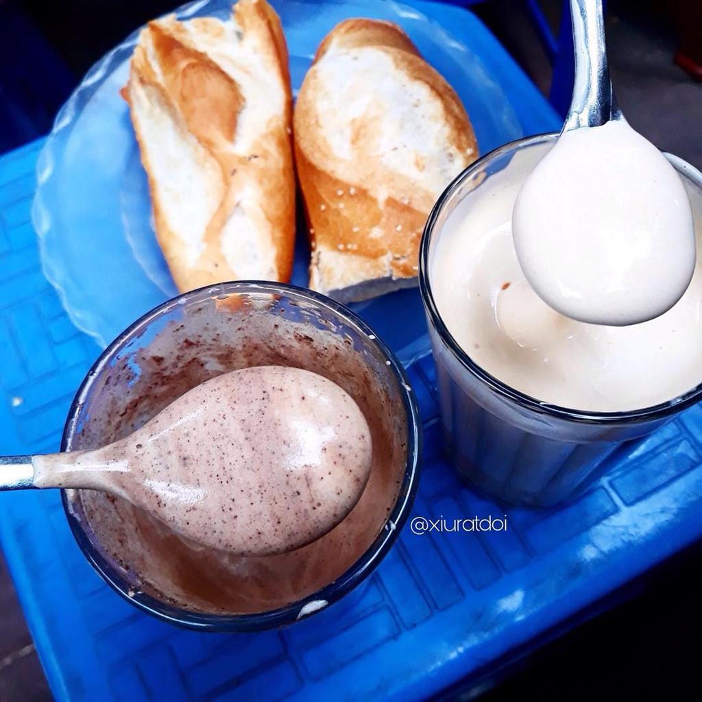 Bánh mì dân tổ, bánh mì trứng đánh kem ở Hà Nội, bạn đã ăn thử?