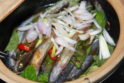 Cách làm món cá kèo kho rau răm ăn hoài không chán