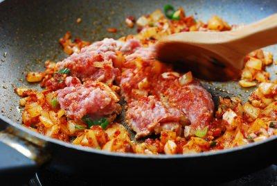Cách làm món đậu phụ sốt thịt cay kiểu Hàn hương vị hấp dẫn