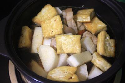 Cách làm món thịt kho củ cải và đậu phụ giản dị nhưng rất ngon miệng