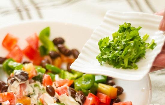Cách làm Salad Snack khoai tây cho bữa ăn nhẹ
