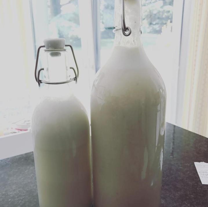 Cách làm sữa hạnh nhân cực đơn giản tại nhà