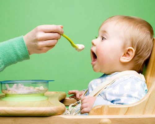 Chế độ ăn uống cho trẻ em 1-3 tuổi