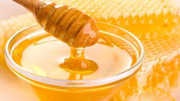 Hướng dẫn  dùng và bảo quản mật ong đúng cách