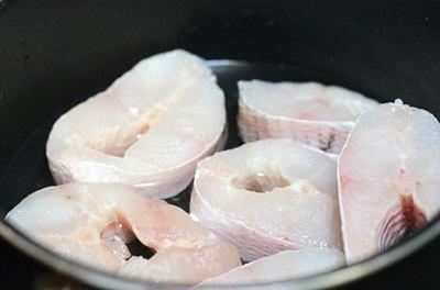Hướng dẫn nấu canh chua cá lóc chuẩn vị miền Nam