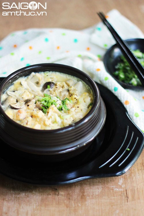 Trứng hấp tôm nấm kiểu Hàn Quốc lạ miệng cực hấp dẫn