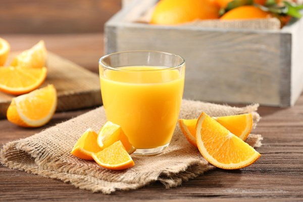 Uống nước cam giảm nguy cơ đột quỵ