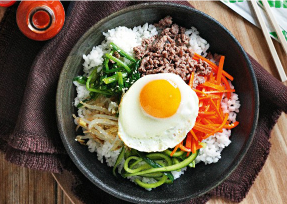Cách làm 6 món ăn đặc trưng Hàn Quốc trong ngày lạnh