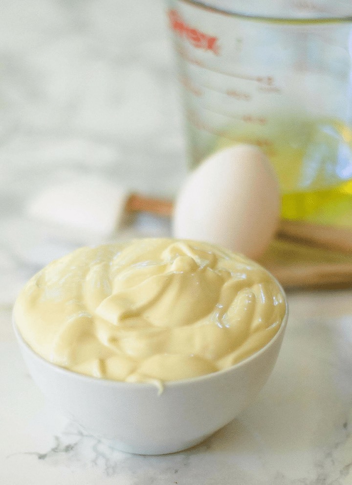 Tự làm sốt mayonnaise siêu đơn giản từ những nguyên liệu nhà nào cũng có