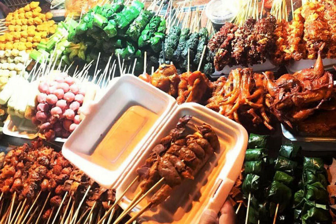 Du lịch Đà Lạt: Có những món ăn đặc sản nào tại chợ đêm?