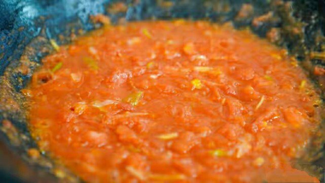 Nấu canh cà chua trứng thơm ngon, không tanh cần biết mẹo này