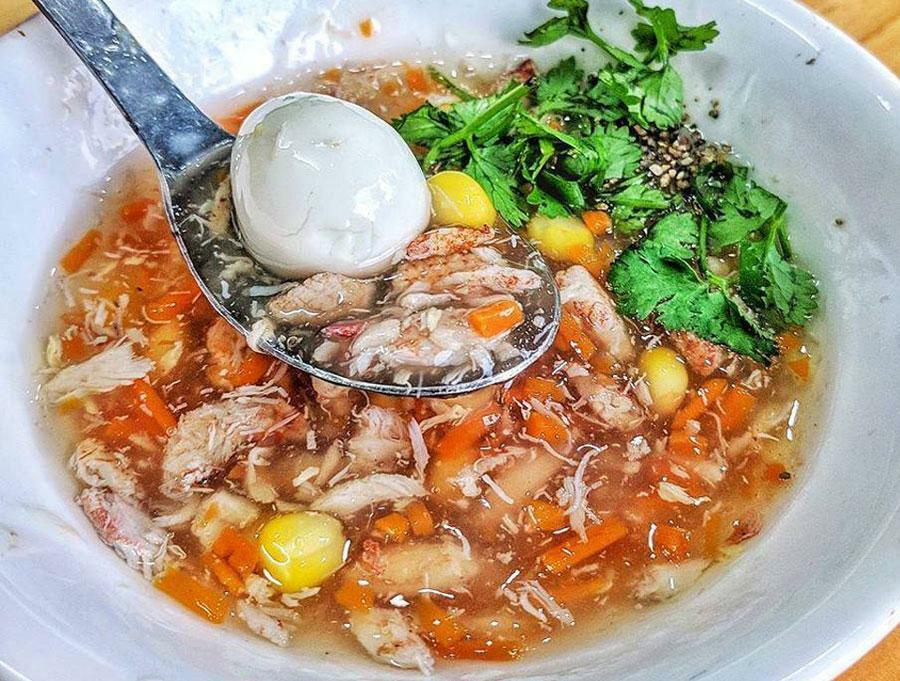Cách nấu súp cua ngon đơn giản tại nhà không bị chảy nước