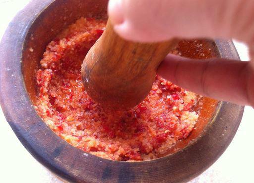 Cách làm tôm nướng muối ớt bằng than hoa, chảo, lò nướng ngon xuất sắc