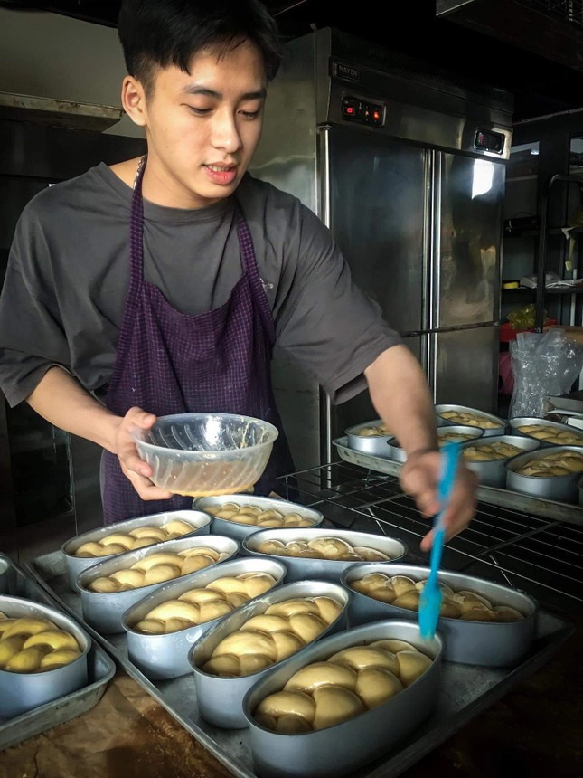 ‘Sốt xình xịch’ trào lưu làm bánh Trung Thu 'handmade'