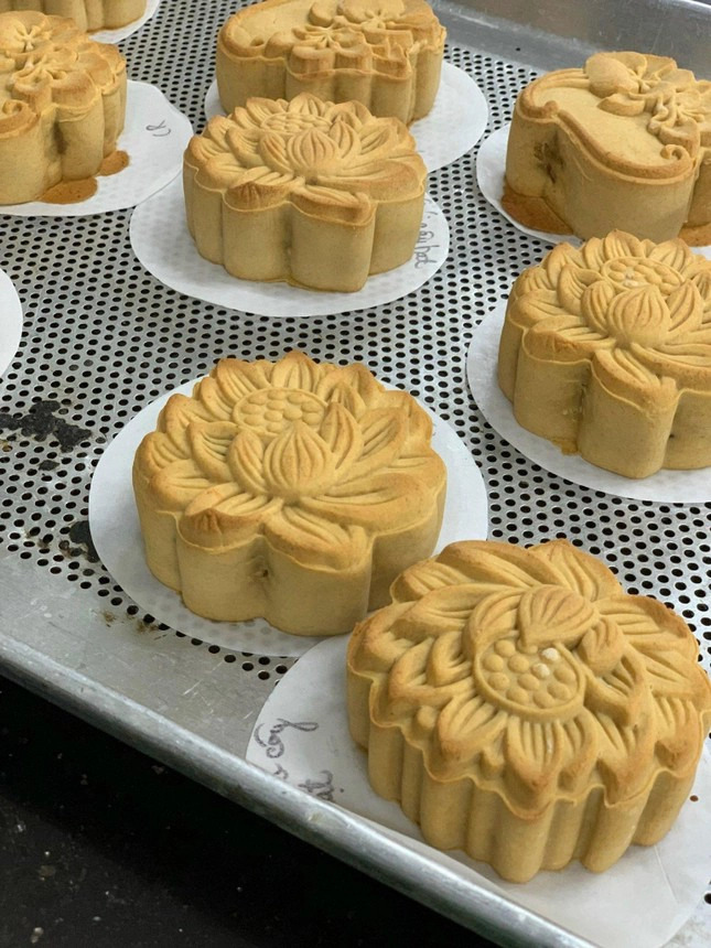 ‘Sốt xình xịch’ trào lưu làm bánh Trung Thu 'handmade'