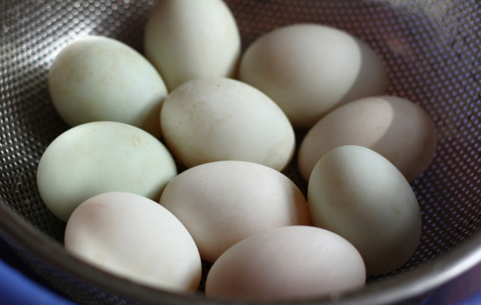 Cách làm trứng muối đẹp tựa mặt trời