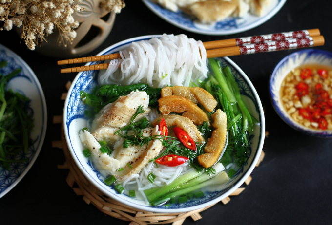 Cách nấu canh bún cá - món cổ ngon của người Hà Nội
